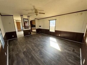 187 Echo Dr in Elizabethton, TN - Building Photo - Building Photo