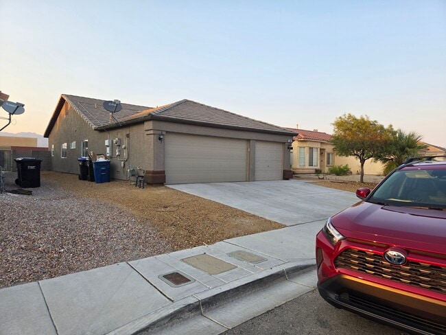 2602 Roaring Lion Ave