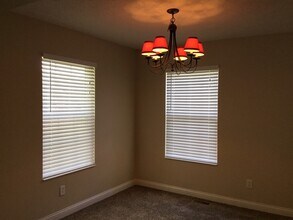 3465 Winter Holly Dr in Amelia, OH - Foto de edificio - Building Photo