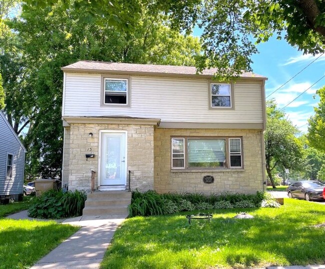 property at 13 S Orchard St