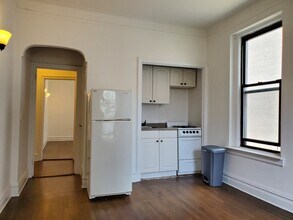 163 E 87th St in New York, NY - Building Photo - Building Photo