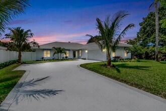 530 NW 14th St in Delray Beach, FL - Building Photo - Building Photo