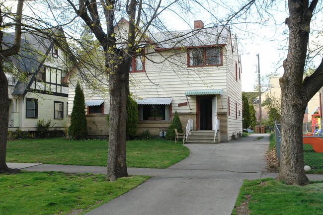 2324 W 3rd Ave in Spokane, WA - Building Photo - Building Photo