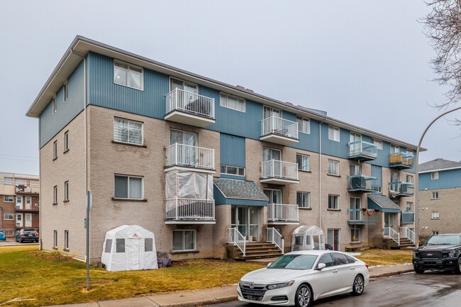 1960 Jean-Picard Rue in Laval, QC - Building Photo - Building Photo