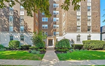 83 Bryant St in Buffalo, NY - Building Photo - Building Photo