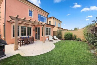 100 Brindisi in Irvine, CA - Building Photo - Building Photo