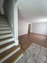 21271 Priday Ave in Euclid, OH - Building Photo - Building Photo