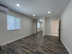 5246 Hallowell Ave in Temple City, CA - Building Photo - Building Photo