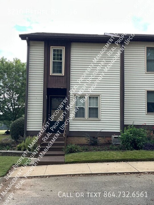 3210 Bethel Rd in Simpsonville, SC - Building Photo