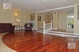 50 Green St in Brookline, MA - Building Photo - Building Photo