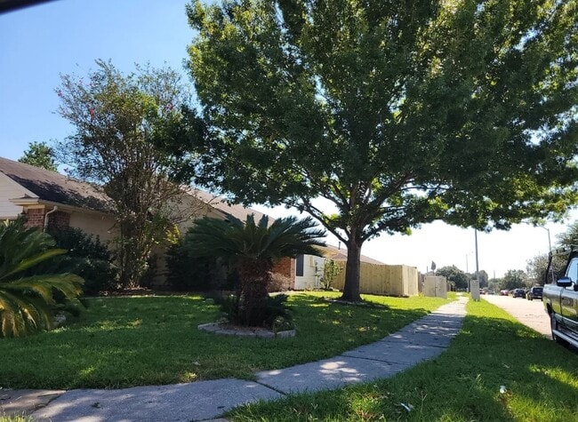 property at 19971 Sycamore Valley Dr