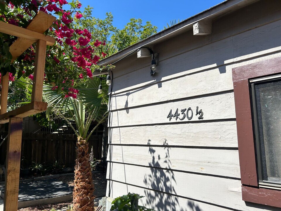 4430 Estrella Ave in San Diego, CA - Building Photo
