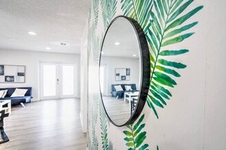 470 SW 7th St in Miami, FL - Building Photo - Building Photo