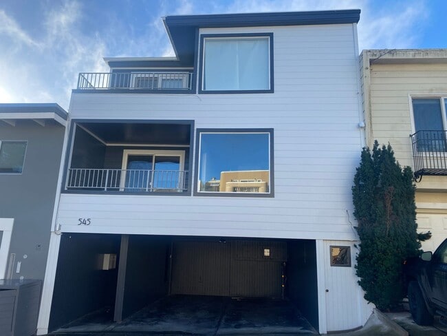 property at 545 Duncan St
