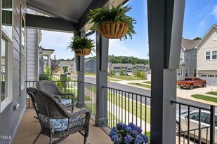 117 Banning Dr, Unit 1-201 in Pittsboro, NC - Building Photo