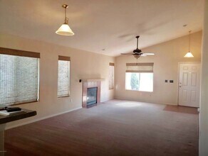 4383 Kingston Rd in Las Cruces, NM - Building Photo - Building Photo