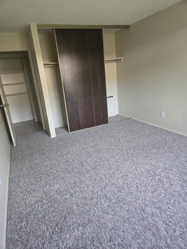 4507-144 44 Ave in Stony Plain, AB - Building Photo - Building Photo
