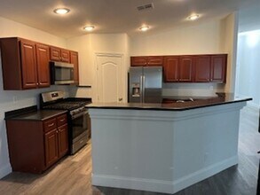 6316 Little Elm St in North Las Vegas, NV - Building Photo - Building Photo