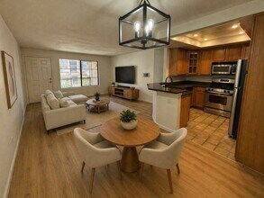12580 Carmel Creek Rd, Unit #38 in San Diego, CA - Building Photo - Building Photo