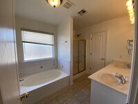 1310 Dustin Dr photo'