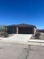 1243 S Lenora Lp in Benson, AZ - Building Photo