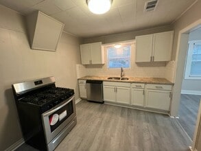 204 Graham Ave in Bonham, TX - Building Photo - Building Photo