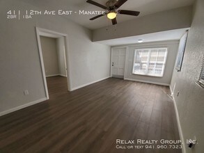 411 12th Ave E-Unit -Manatee in Bradenton, FL - Building Photo - Building Photo