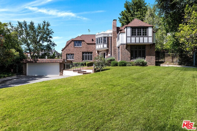 property at 2441 Glendower Ave