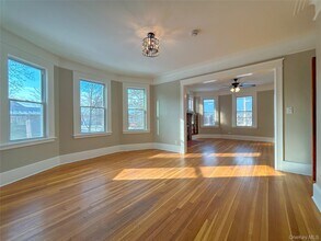 51 Park Ave in Poughkeepsie, NY - Building Photo - Building Photo