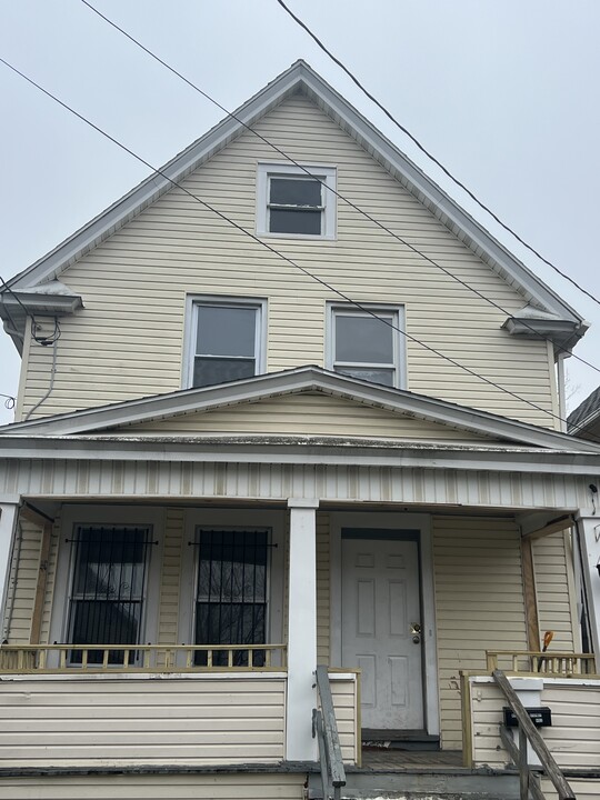 77 Wecker St in Buffalo, NY - Building Photo