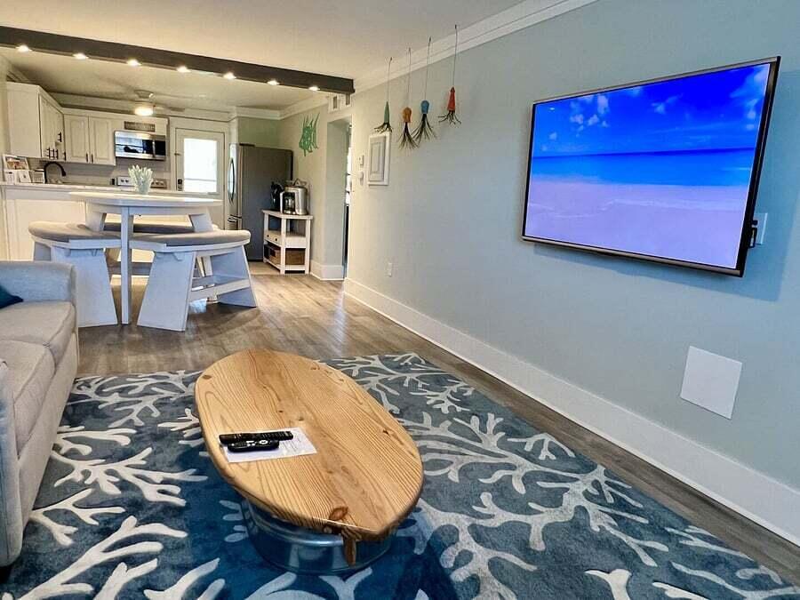 885 Santa Rosa Blvd in Fort Walton Beach, FL - Building Photo