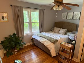 108 Overbrook Dr in Laurens, SC - Foto de edificio - Building Photo