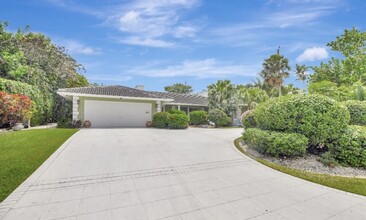 1350 Spanish River Rd in Boca Raton, FL - Building Photo - Building Photo