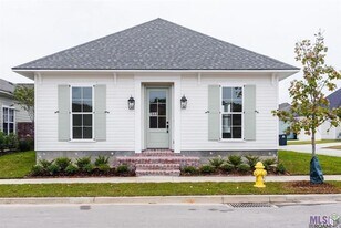 7644 Jeter Dr in Baton Rouge, LA - Building Photo
