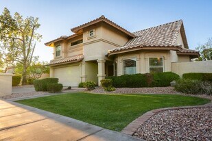 2434 W Lompoc Ave in Mesa, AZ - Building Photo