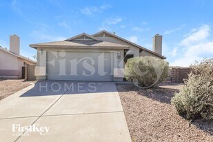 3392 W Vía Campana De Oro in Tucson, AZ - Building Photo