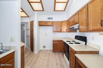 12234 S Shoshoni Dr in Phoenix, AZ - Building Photo - Building Photo