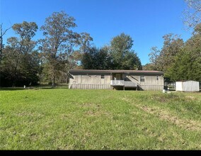 89 Pine Oak Ln in Huntsville, TX - Foto de edificio - Building Photo
