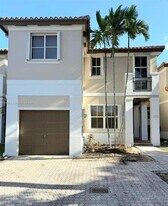 8354 NW 142nd St in Miami Lakes, FL - Building Photo