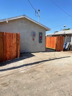 687 W Orange Ave in El Centro, CA - Building Photo - Building Photo
