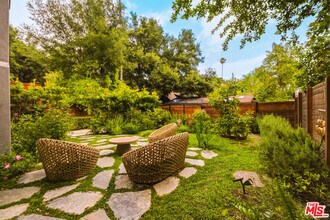 2421 Liberty Ln in Topanga, CA - Building Photo - Building Photo