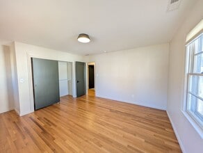 46 Herron Ave in Asheville, NC - Building Photo - Building Photo