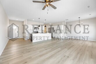 12422 Blanford St in Wichita, KS - Building Photo - Building Photo