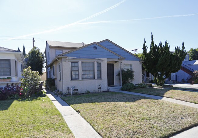 708 W Glenoaks Blvd in Glendale, CA - Building Photo - Building Photo