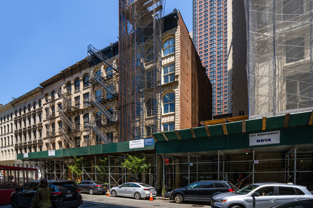 58 Reade St in New York, NY - Building Photo