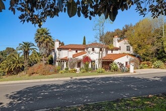 1809 Palos Verdes Dr W in Palos Verdes Estates, CA - Building Photo - Building Photo