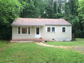 112 S Avondale Rd in Lexington, NC - Building Photo - Building Photo
