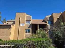 18811 N 19th Ave in Phoenix, AZ - Building Photo