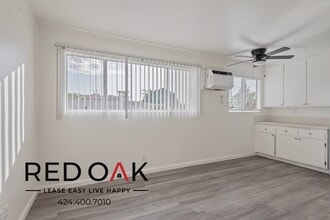 333 N Brand Blvd in San Fernando, CA - Foto de edificio - Building Photo