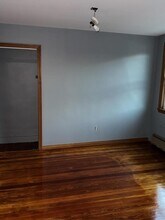 6 Lawn St in Attleboro, MA - Foto de edificio - Building Photo
